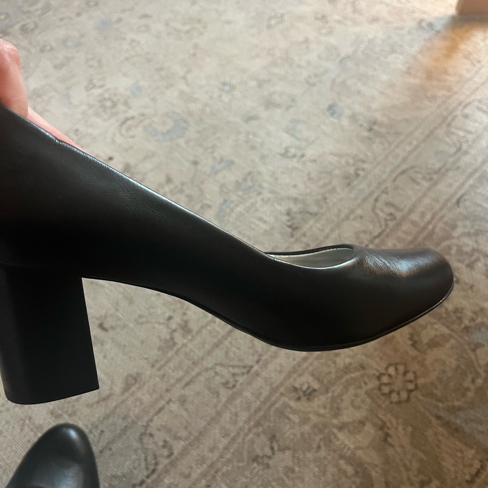 Marc Joseph Black pumps
